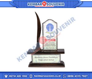 Plakat Award PT BANK JTRUST INDONESIA Tbk