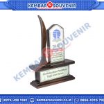 Trophy Akrilik Sejahteraraya Anugrahjaya Tbk