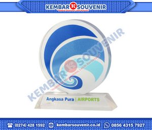 Plakat Piala Trophy PT Pindad (Persero)