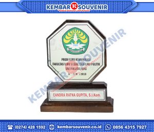 Piala Akrilik Murah Kabupaten Kepulauan Selayar