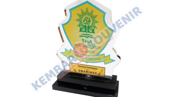 Model Piala Akrilik Kabupaten Sumedang