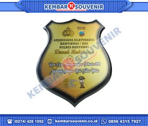 Contoh Plakat Juara PT Indonesia Kendaraan Terminal Tbk.