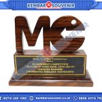 Contoh Piala Akrilik DPRD Kota Surabaya