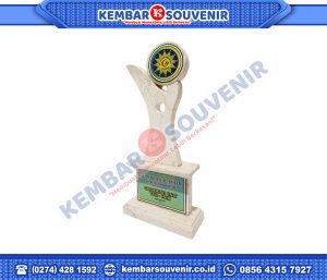 Contoh Trophy Akrilik Kabupaten Pidie Jaya